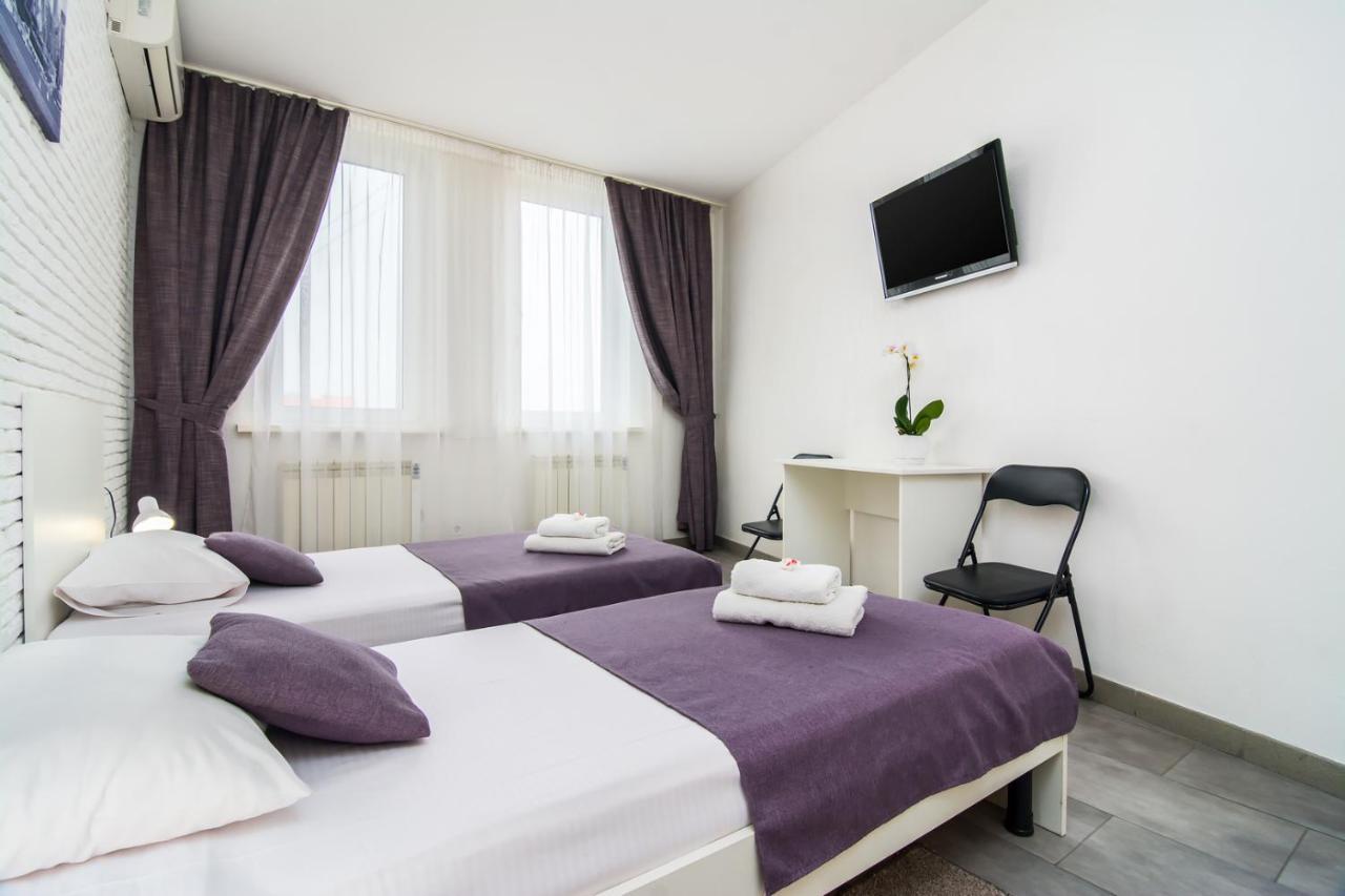 Skyhome Mini-Hotel Kiev Ngoại thất bức ảnh